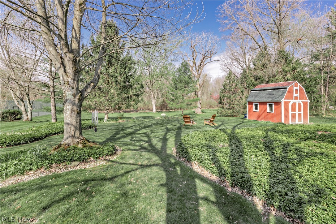 75 Maple Hill Drive Chagrin Falls OH 44022