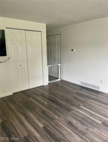 560 Baldwin Avenue Elyria OH 44035