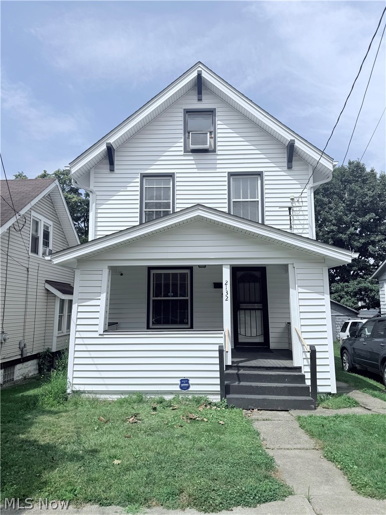 2132 10th Street SW Akron OH 44314