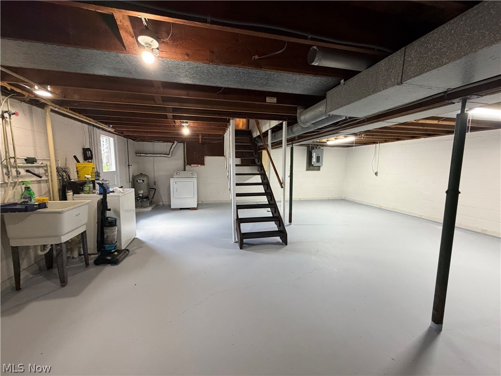 741 Township Road 267 Amsterdam OH 43903