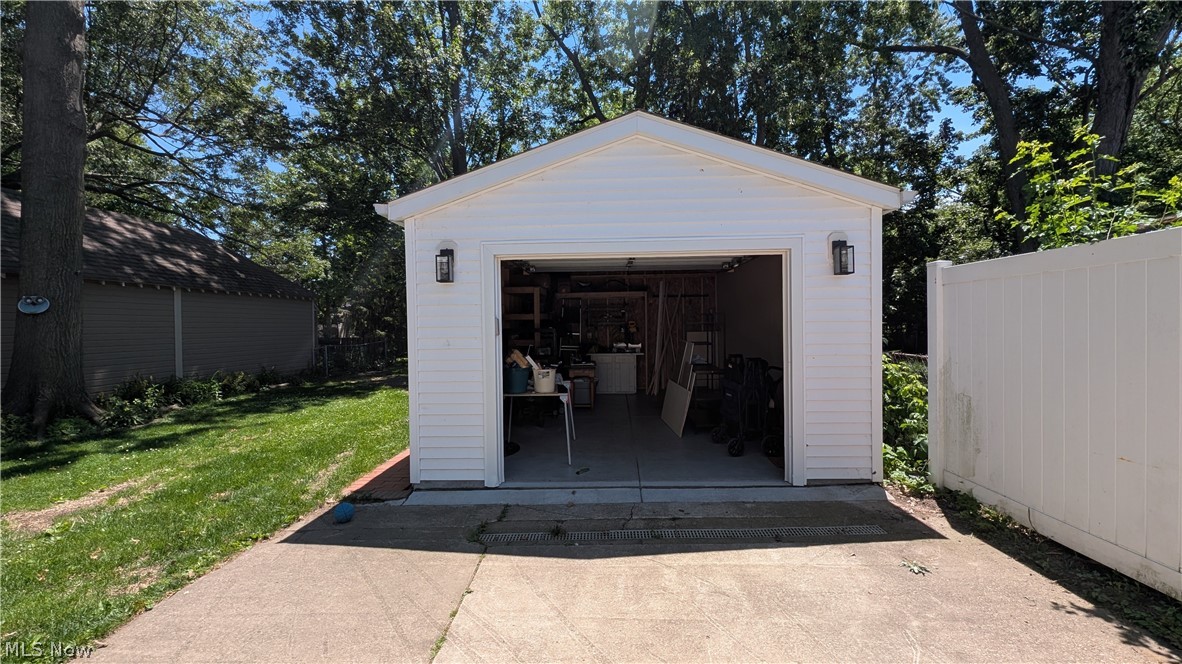 16725 Bradgate Avenue Cleveland OH 44111