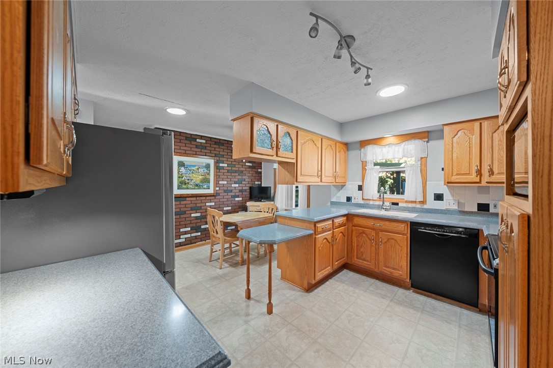 651 Ivywood Drive Tallmadge OH 44278