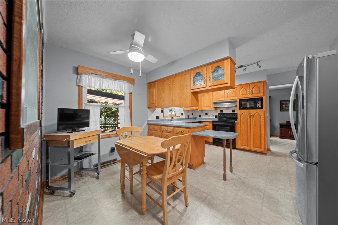 651 Ivywood Drive Tallmadge OH 44278