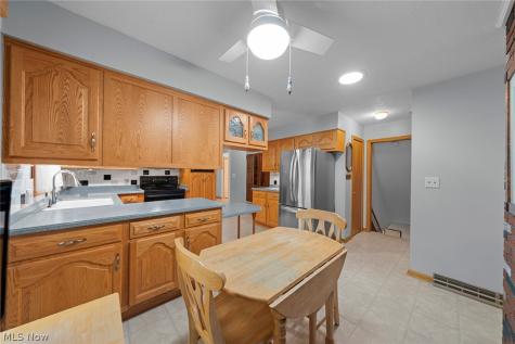 651 Ivywood Drive Tallmadge OH 44278
