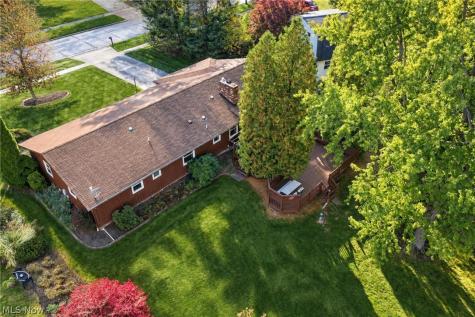 651 Ivywood Drive Tallmadge OH 44278