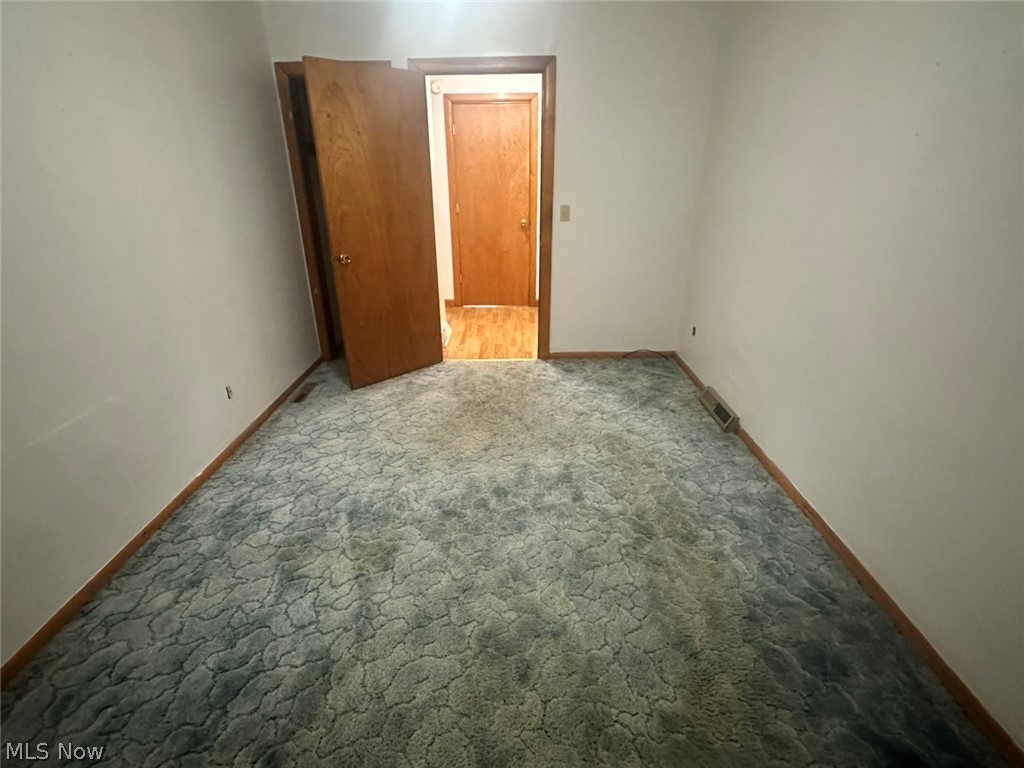 417 Otis Court SE Girard OH 44420