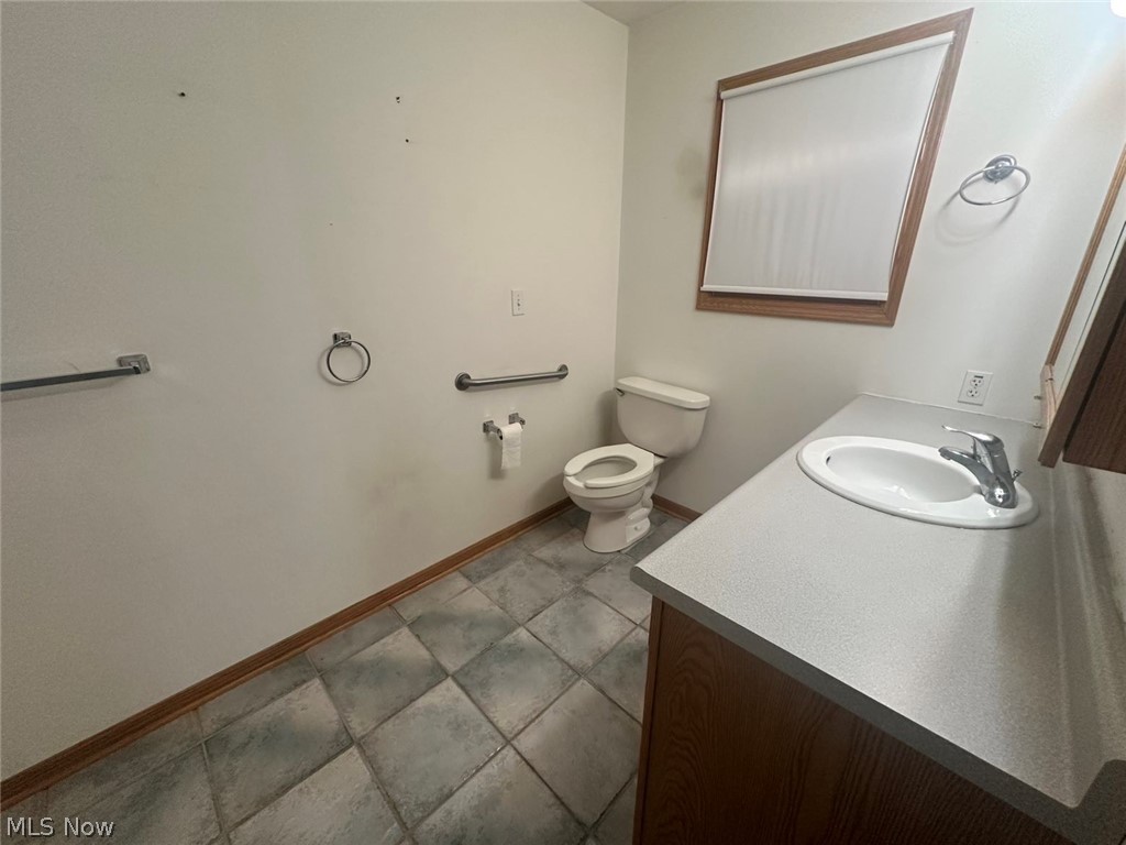417 Otis Court SE Girard OH 44420