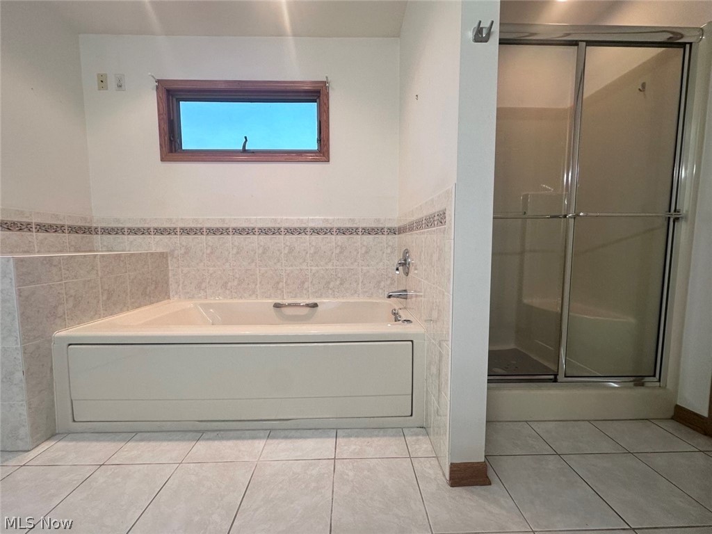 417 Otis Court SE Girard OH 44420