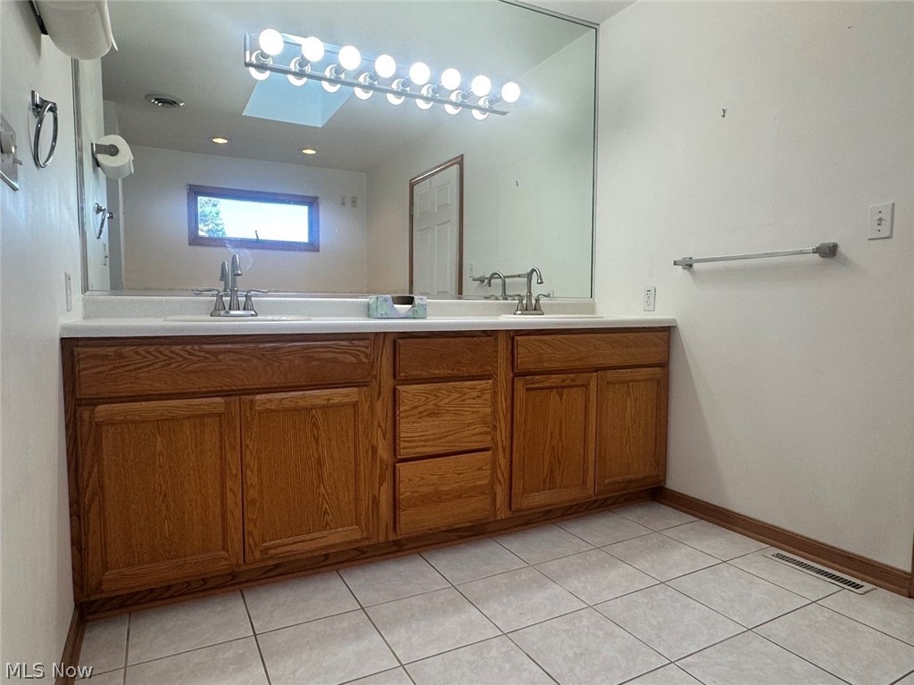 417 Otis Court SE Girard OH 44420