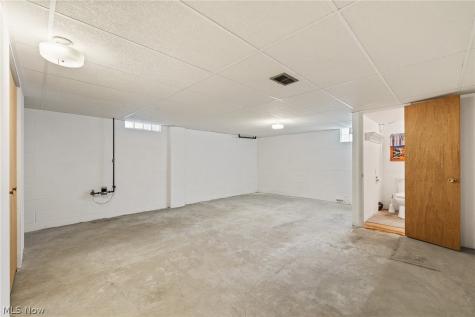 824 E Bank Street Ashland OH 44805