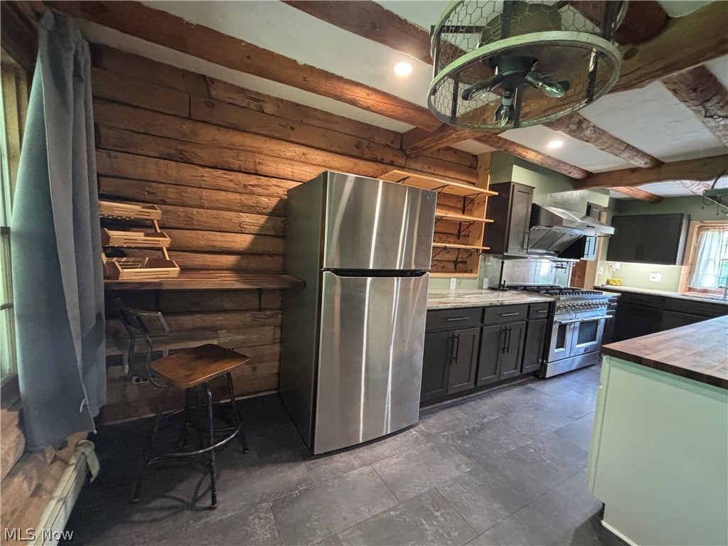 18821 Munn Road Auburn OH 44023