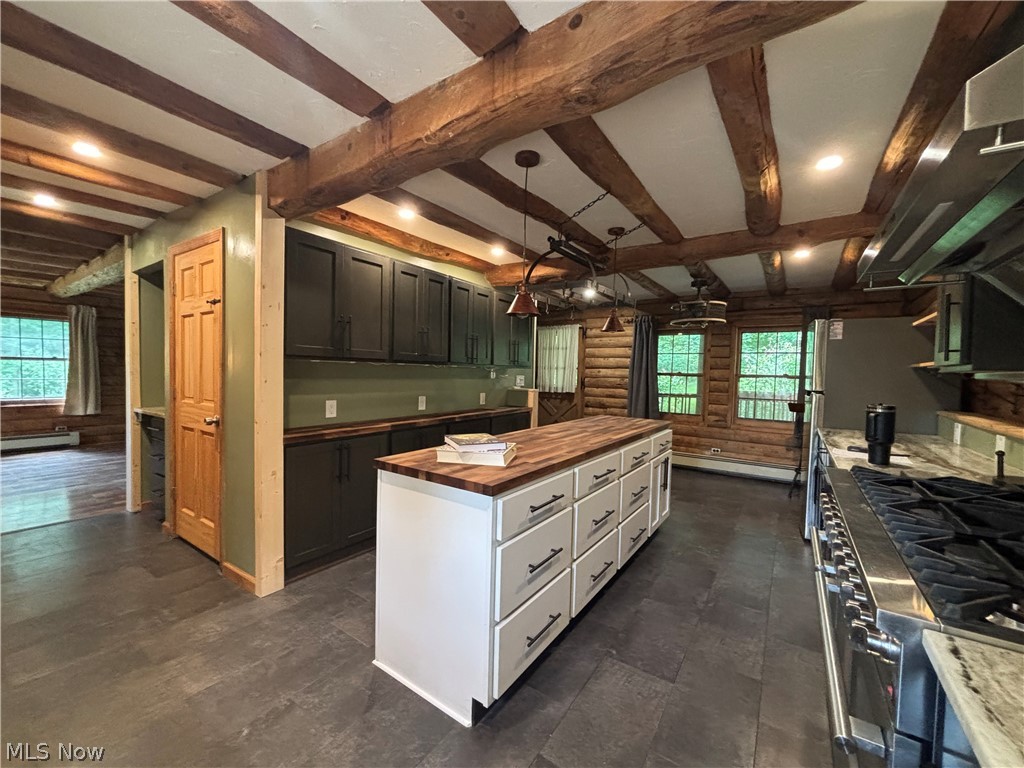 18821 Munn Road Auburn OH 44023