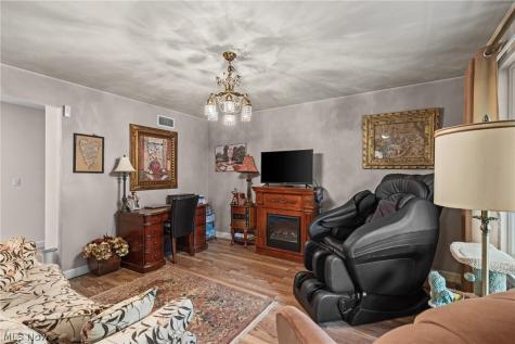 87 Harold Street Steubenville OH 43952