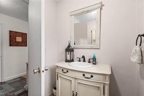 87 Harold Street Steubenville OH 43952