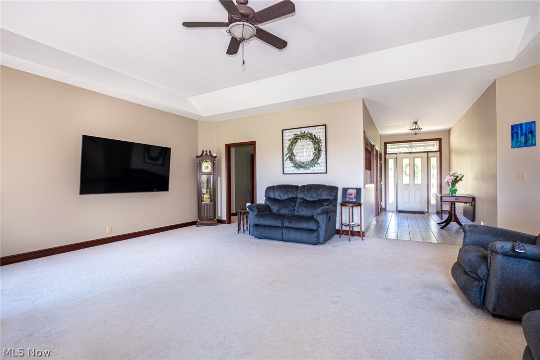809 Sara Drive Coshocton OH 43812