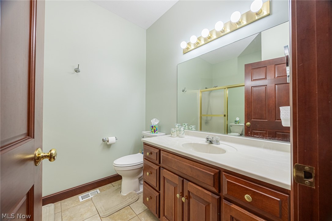 809 Sara Drive Coshocton OH 43812