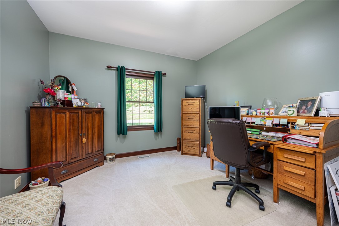 809 Sara Drive Coshocton OH 43812