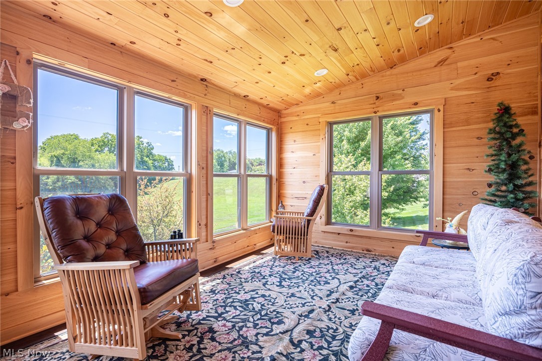 809 Sara Drive Coshocton OH 43812