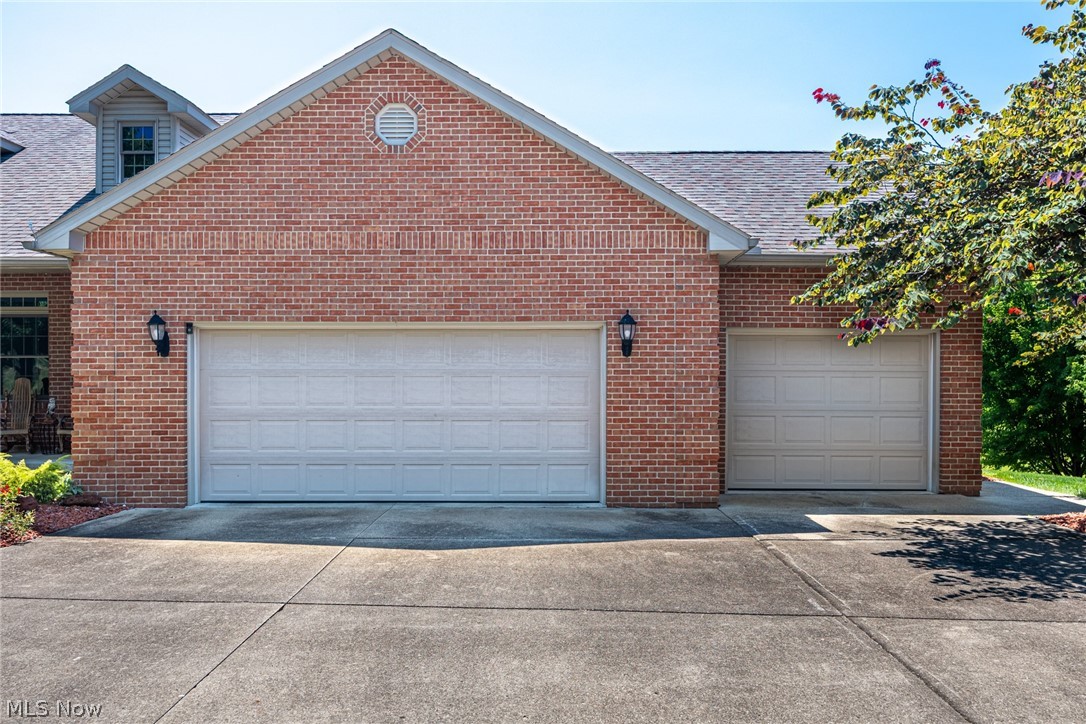 809 Sara Drive Coshocton OH 43812