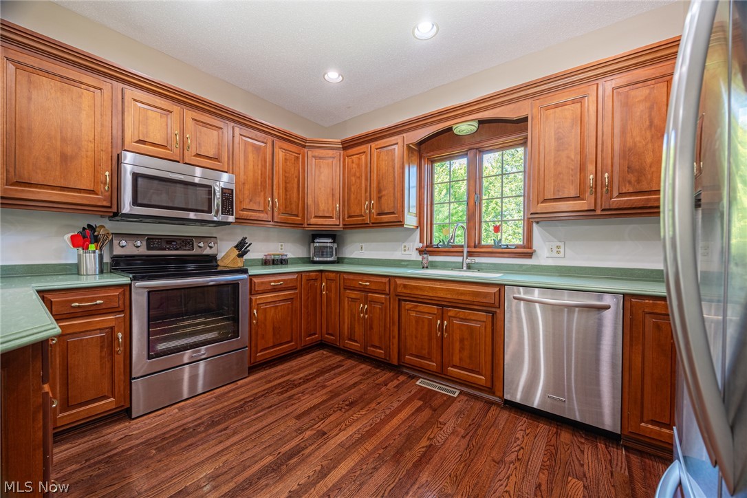 809 Sara Drive Coshocton OH 43812