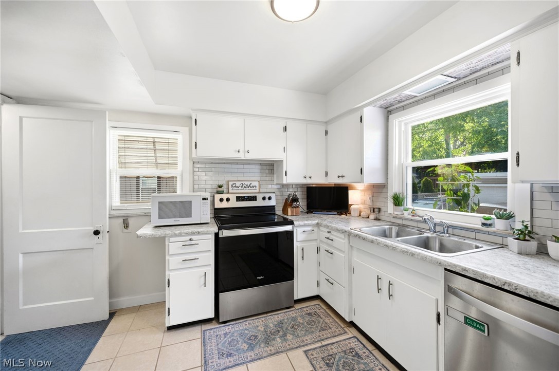5120 Oakmont Drive Lyndhurst OH 44124