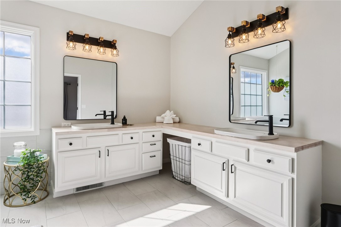 4412 Lakeview Glen Drive Medina OH 44256