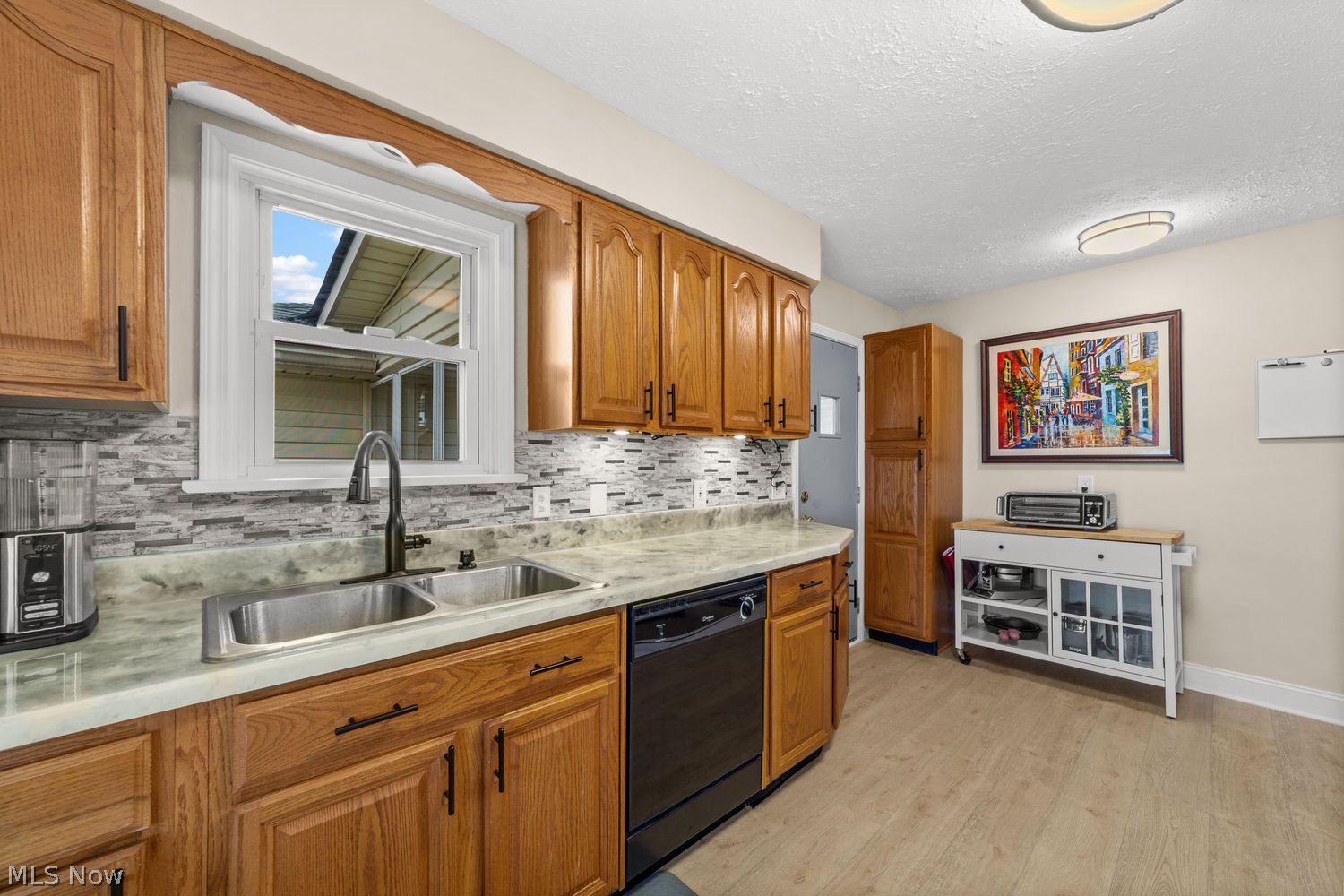 3214 Commonwealth Drive Cleveland OH 44134