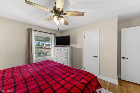 3214 Commonwealth Drive Cleveland OH 44134