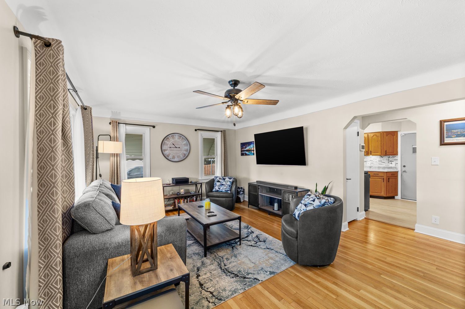 3214 Commonwealth Drive Cleveland OH 44134