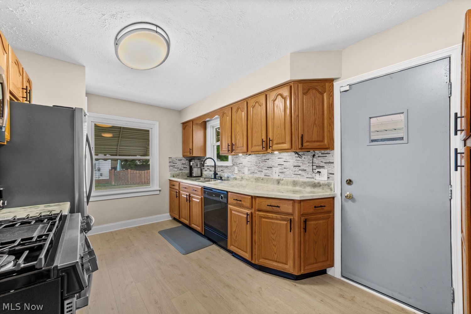 3214 Commonwealth Drive Cleveland OH 44134