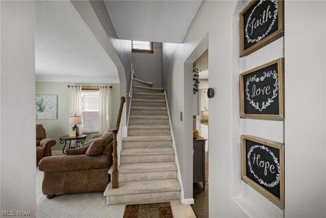 4576 Bentwood Drive Cleveland OH 44144