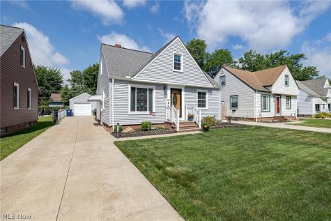 4576 Bentwood Drive Cleveland OH 44144