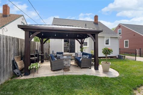 4576 Bentwood Drive Cleveland OH 44144