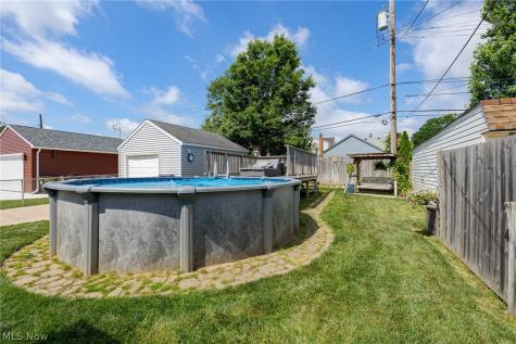 4576 Bentwood Drive Cleveland OH 44144
