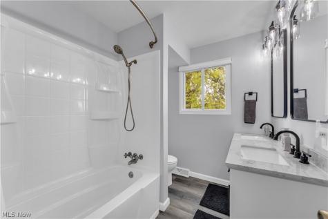 2665 Nottingham Drive Parma OH 44134