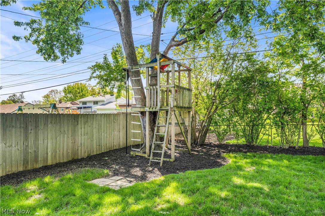 2665 Nottingham Drive Parma OH 44134