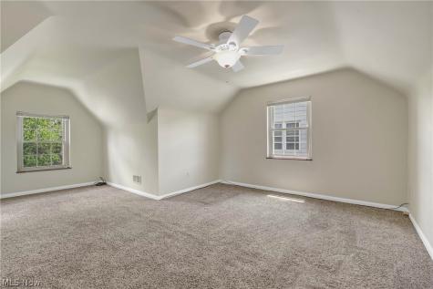 5998 Maplecliff Drive Parma Heights OH 44130