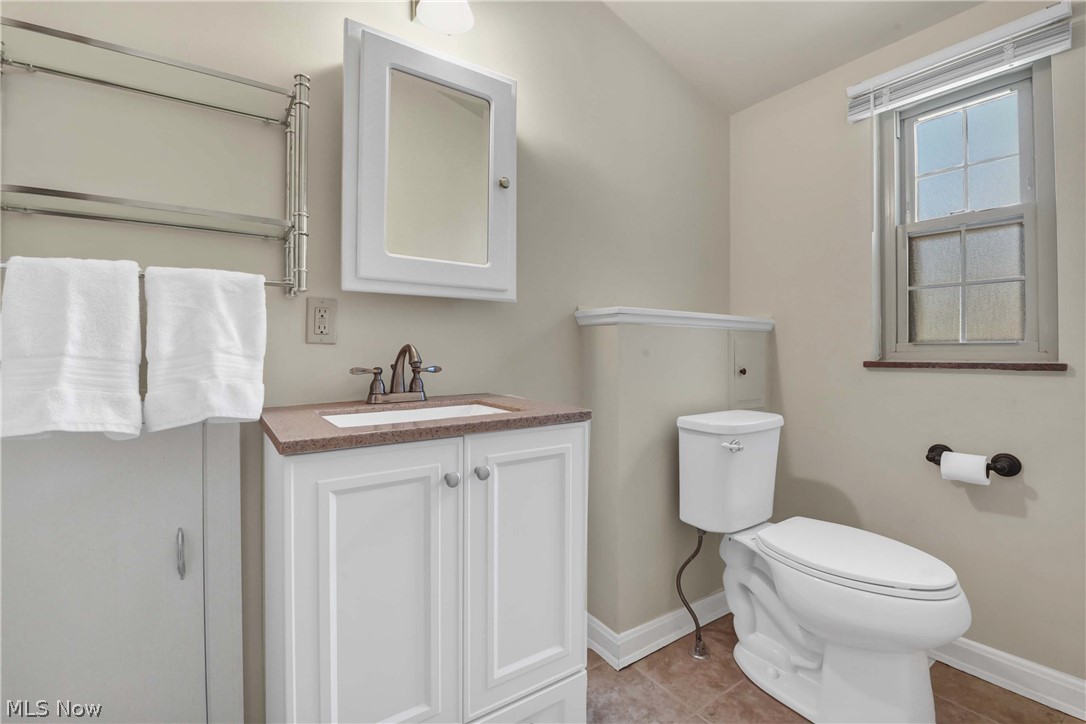 5998 Maplecliff Drive Parma Heights OH 44130