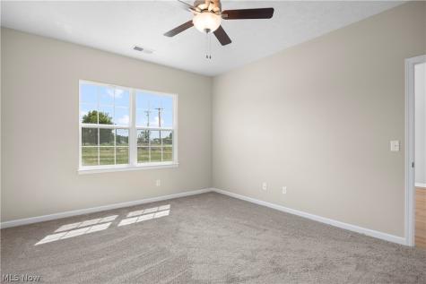 111 Brunswick Drive Elyria OH 44035