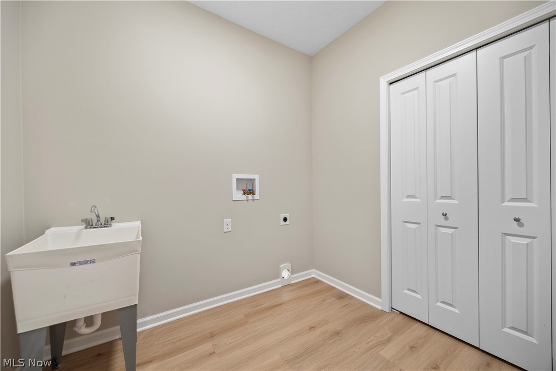 111 Brunswick Drive Elyria OH 44035