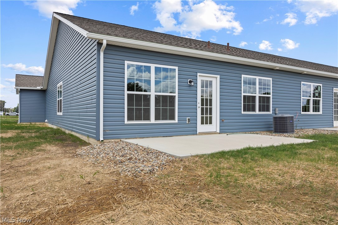 111 Brunswick Drive Elyria OH 44035