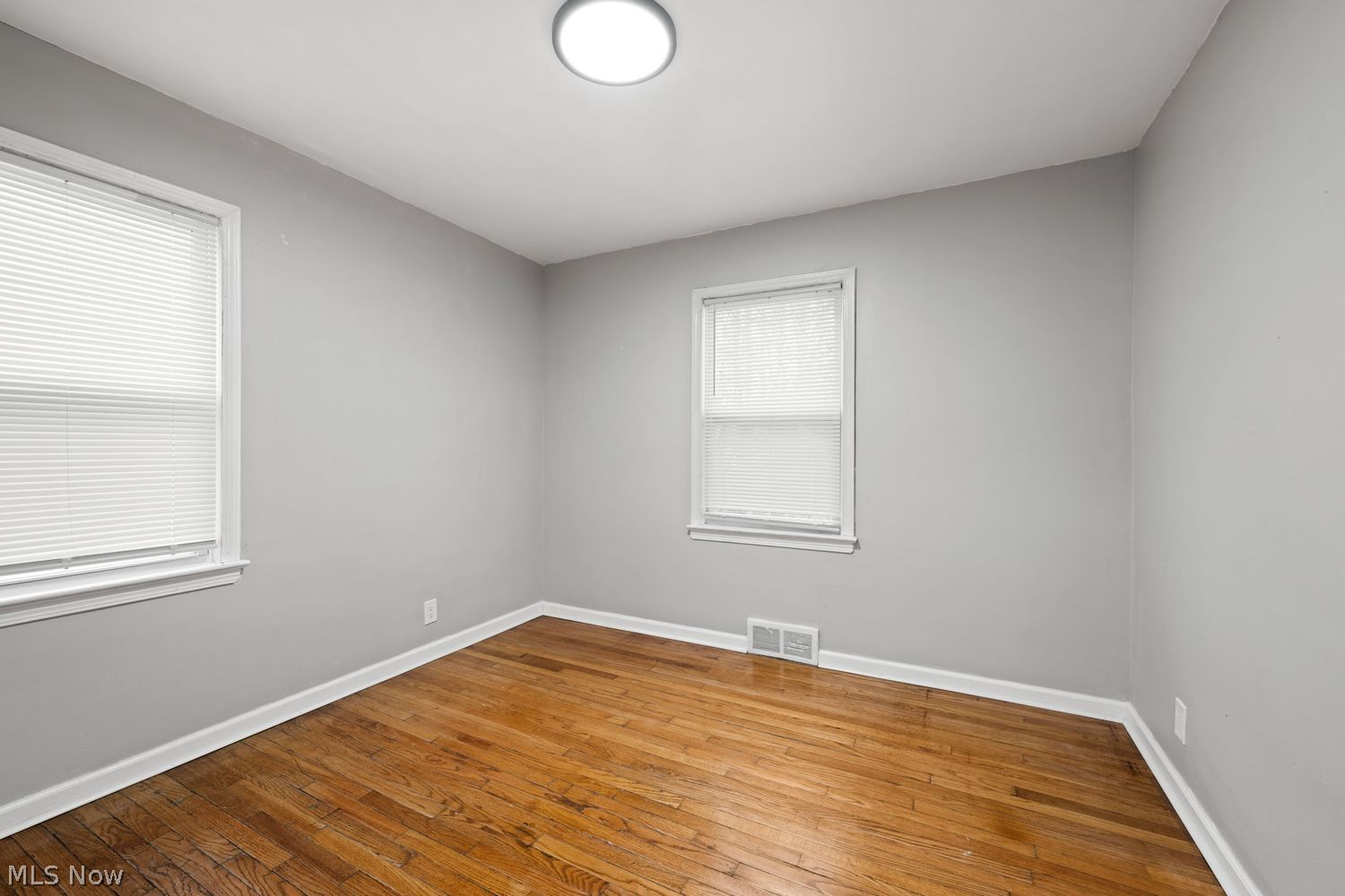 4198 Wyncote Road South Euclid OH 44121