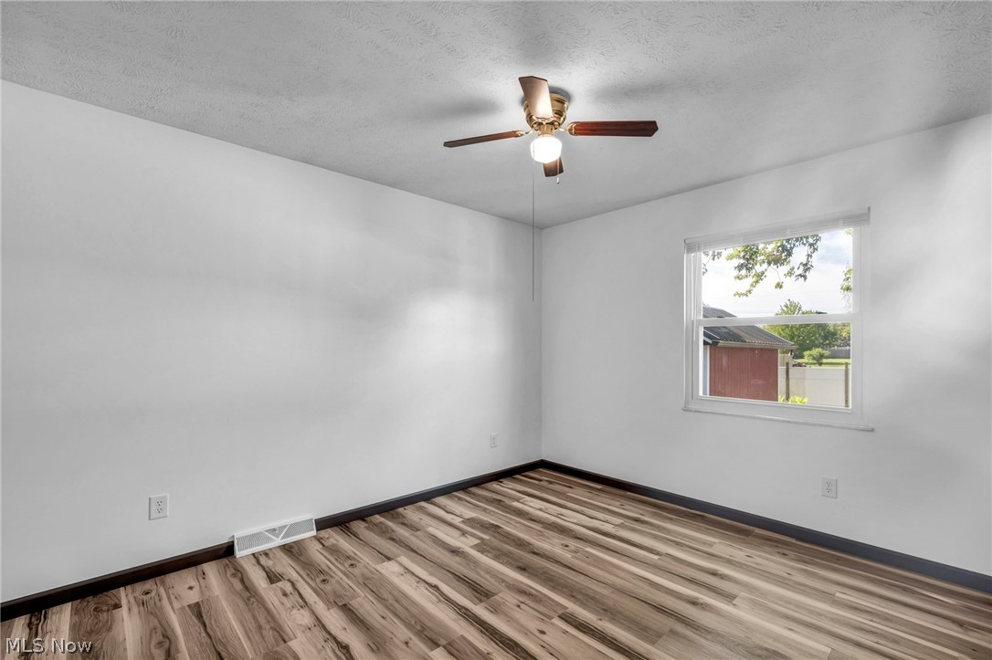 1144 Noble Street Barberton OH 44203