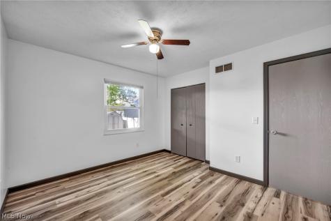 1144 Noble Street Barberton OH 44203