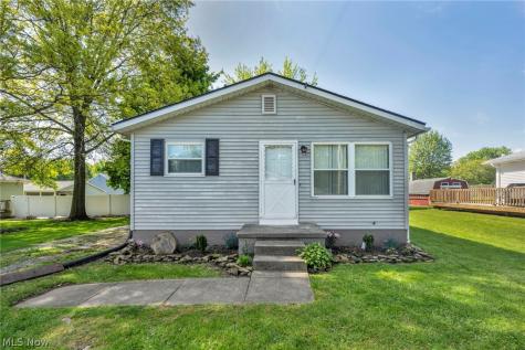 1144 Noble Street Barberton OH 44203