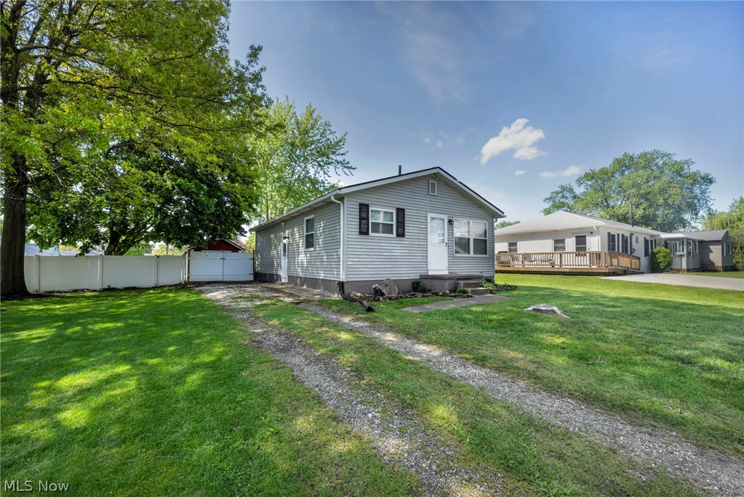 1144 Noble Street Barberton OH 44203