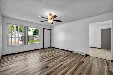 1144 Noble Street Barberton OH 44203