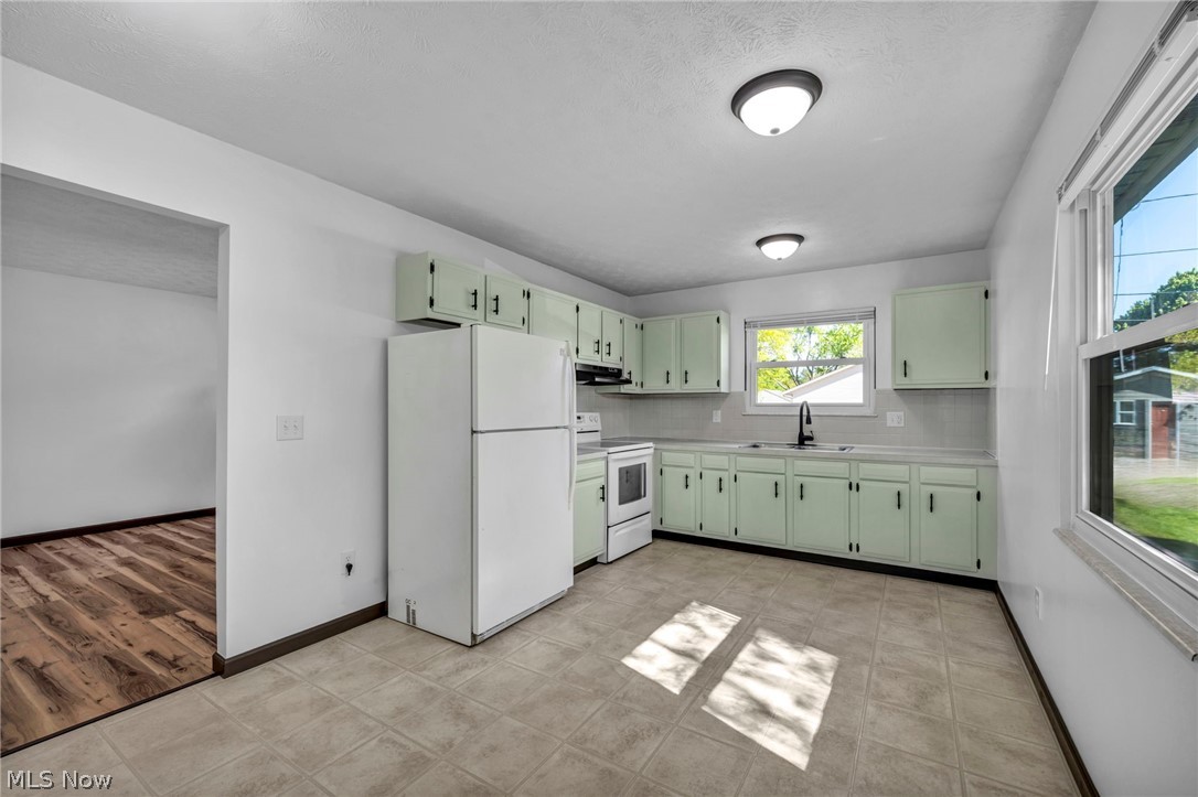 1144 Noble Street Barberton OH 44203
