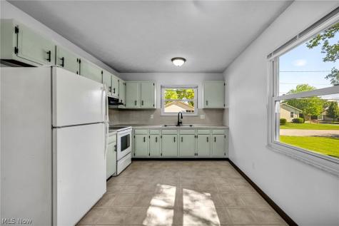 1144 Noble Street Barberton OH 44203