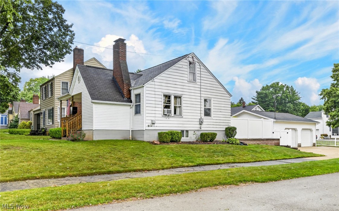 2196 Renwick Drive Poland OH 44514